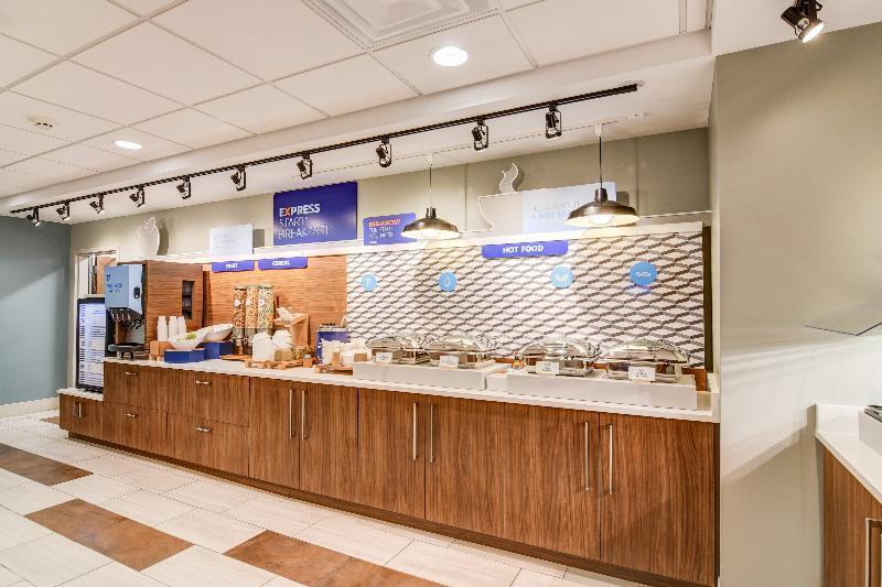 Holiday Inn Express - Fort Walton Beach Central By Ihg Esterno foto